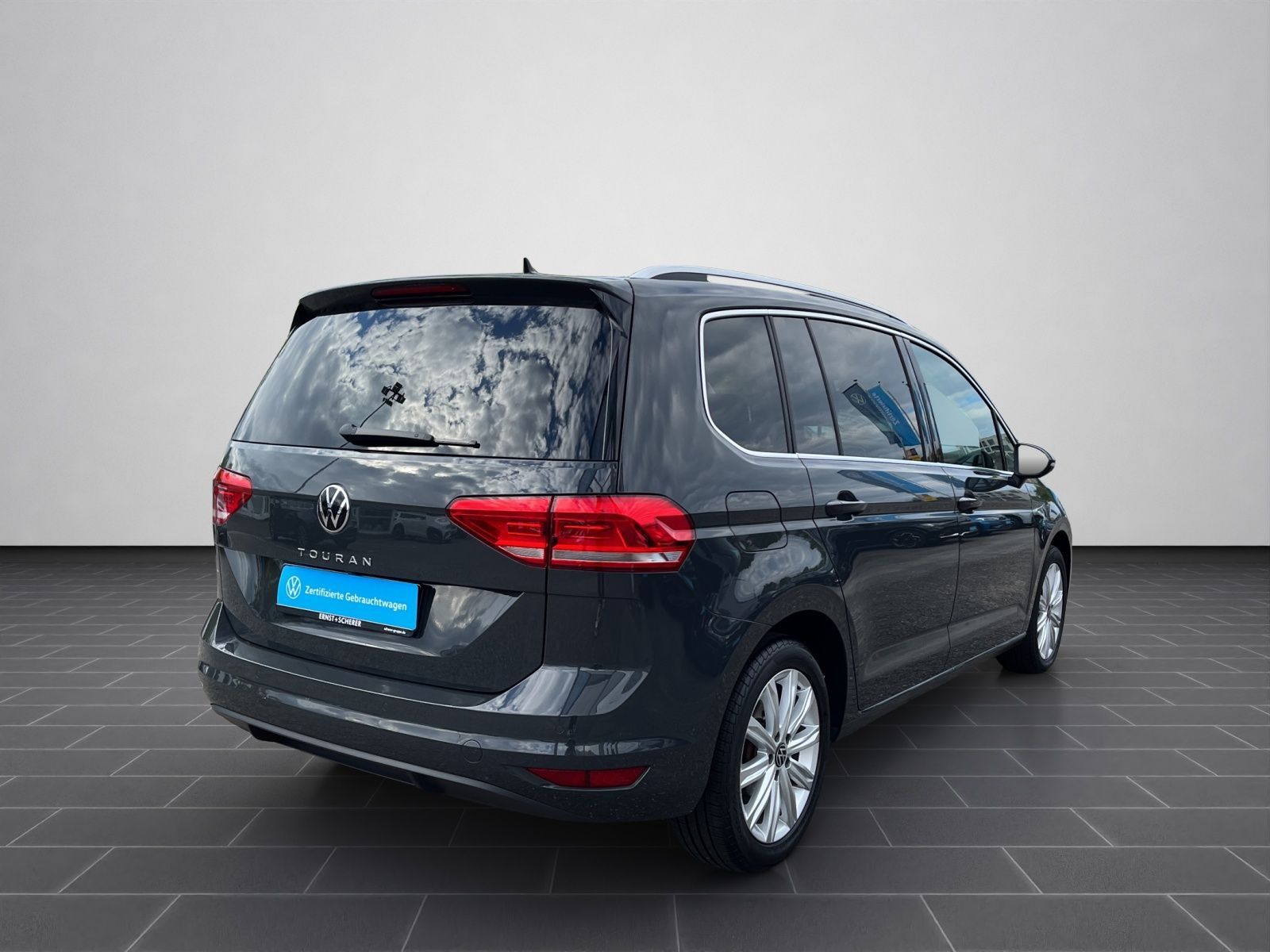 Volkswagen Touran - Bild 2