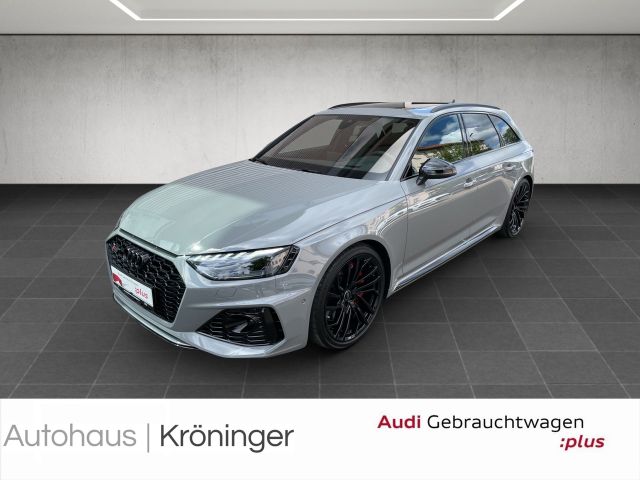 Audi RS4 Avant 2.9 TFSI qua. Massage Matrix B&O Pano