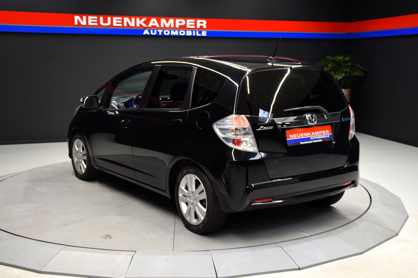 Fahrzeugabbildung Honda Jazz Hybrid Elegance *Automatik Tempomat *Pano