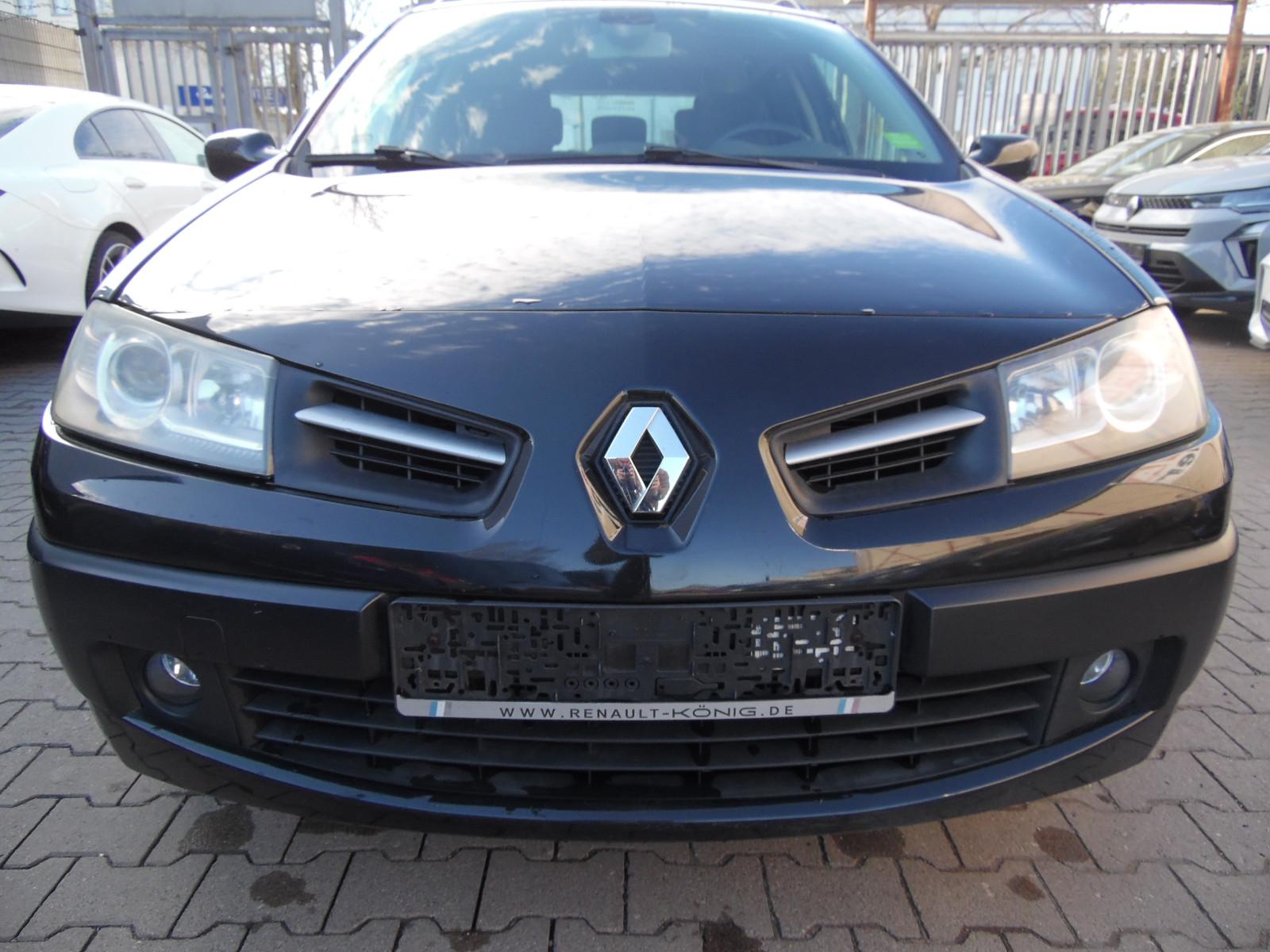 Renault Megane 2009 — photo 24
