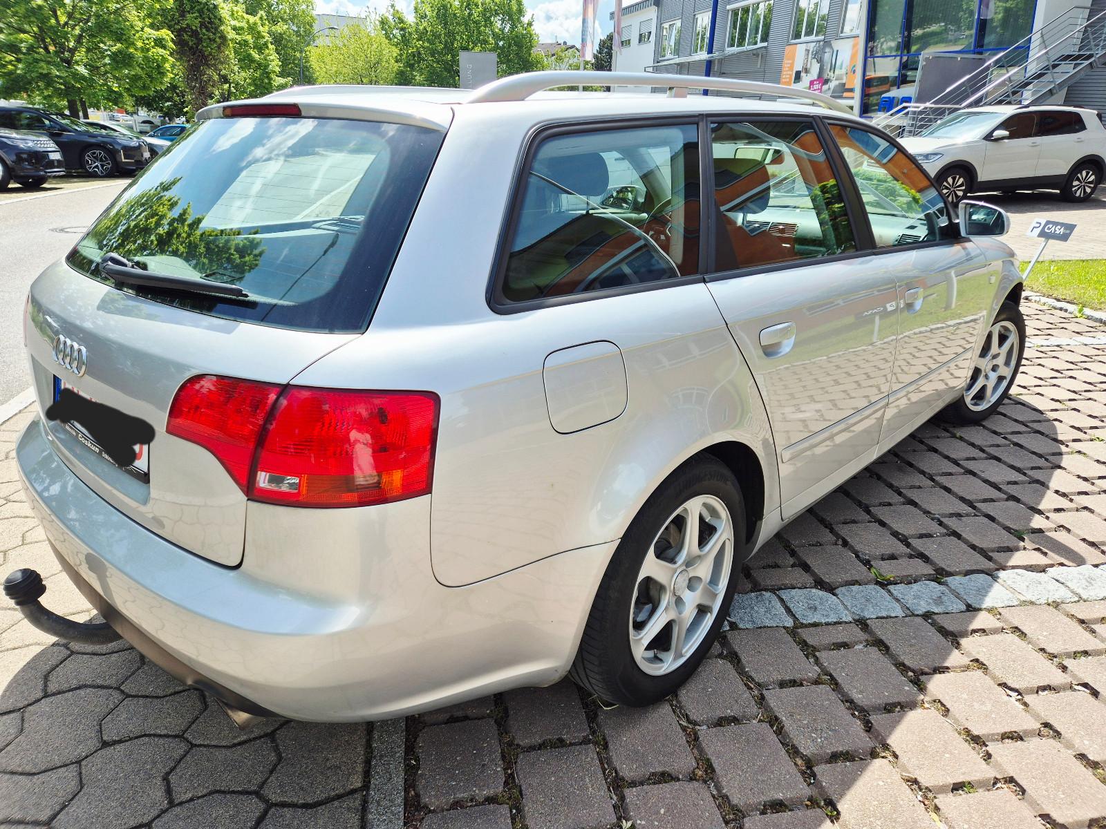 Audi A4 1.8 TURBO Quattro Avant 163PS