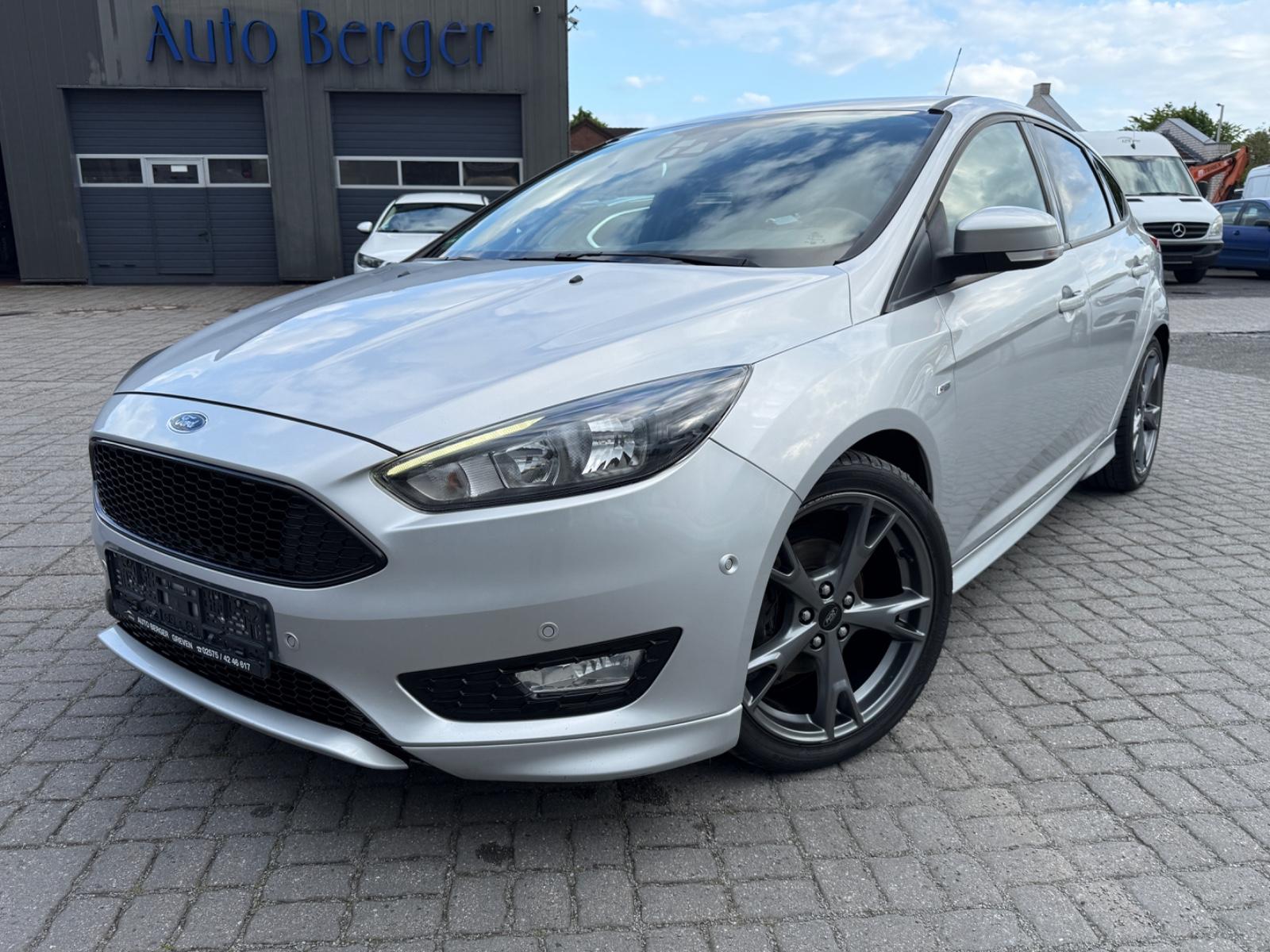 Ford Focus Lim.  1.5 TDCI ST-Line