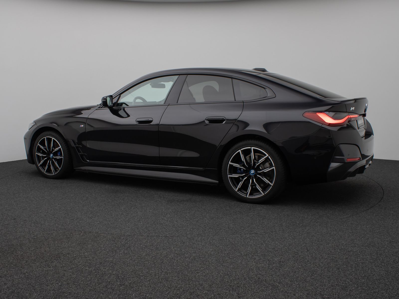 Fahrzeugabbildung BMW i4 eD40 Gran Coupé M Sport Glasdach Kamera HiFi