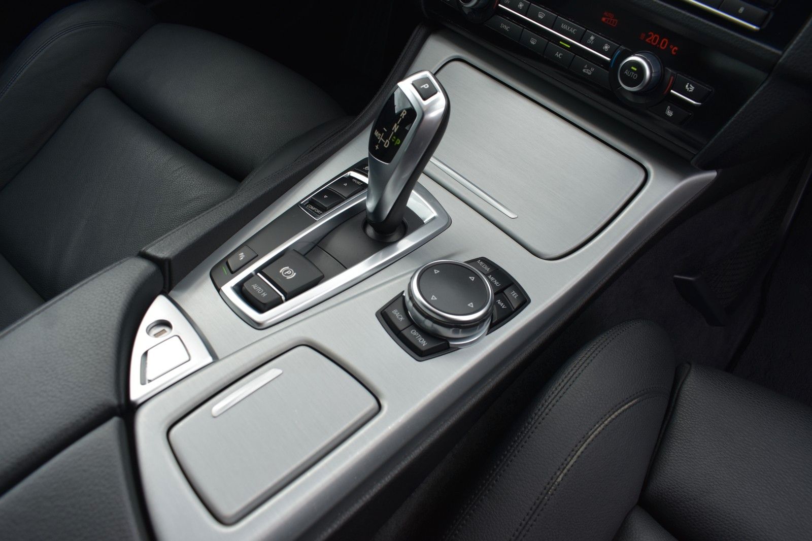 Fahrzeugabbildung BMW 525 d Lim. GSD Leder Kamera
