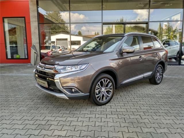 Image of Mitsubishi Outlander