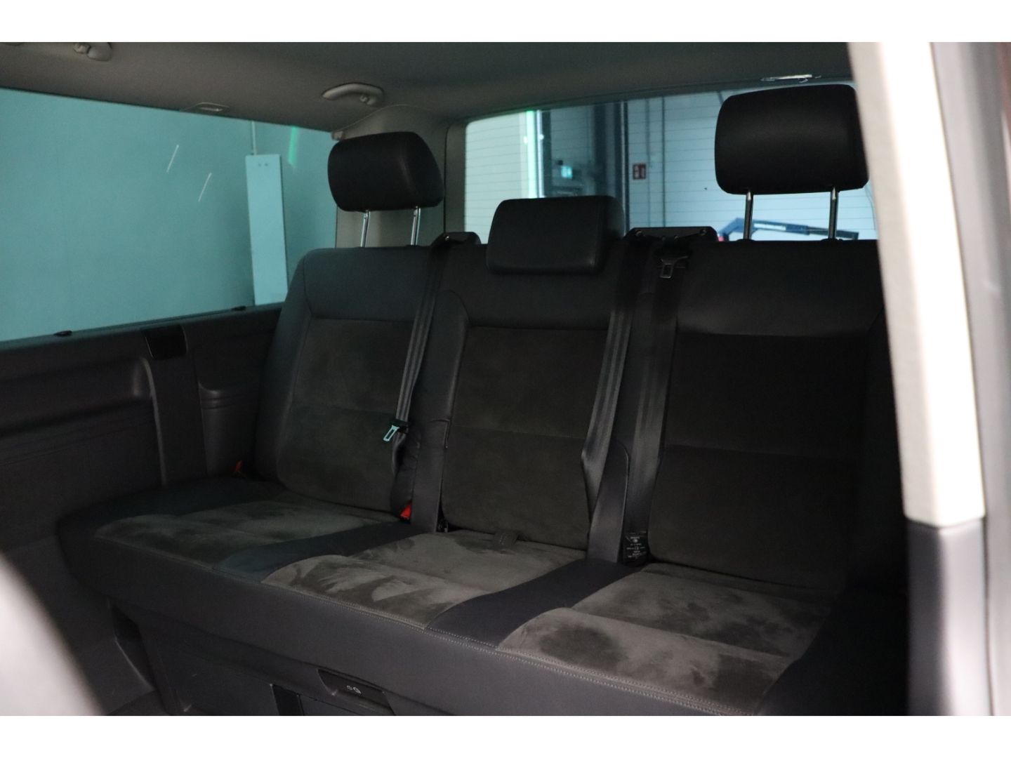 Fahrzeugabbildung Volkswagen T5 Multivan Bus Life lang AHK Bi-Xenon Standheiz
