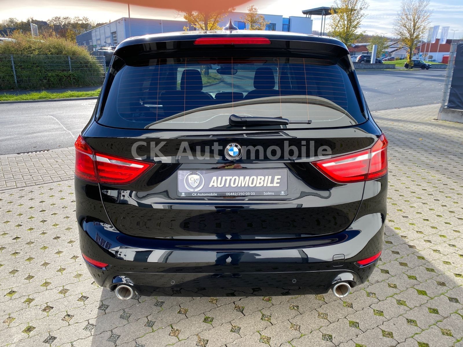 Fahrzeugabbildung BMW 218d Gran Tourer Advantage/Navi/Pano/LED/AHK