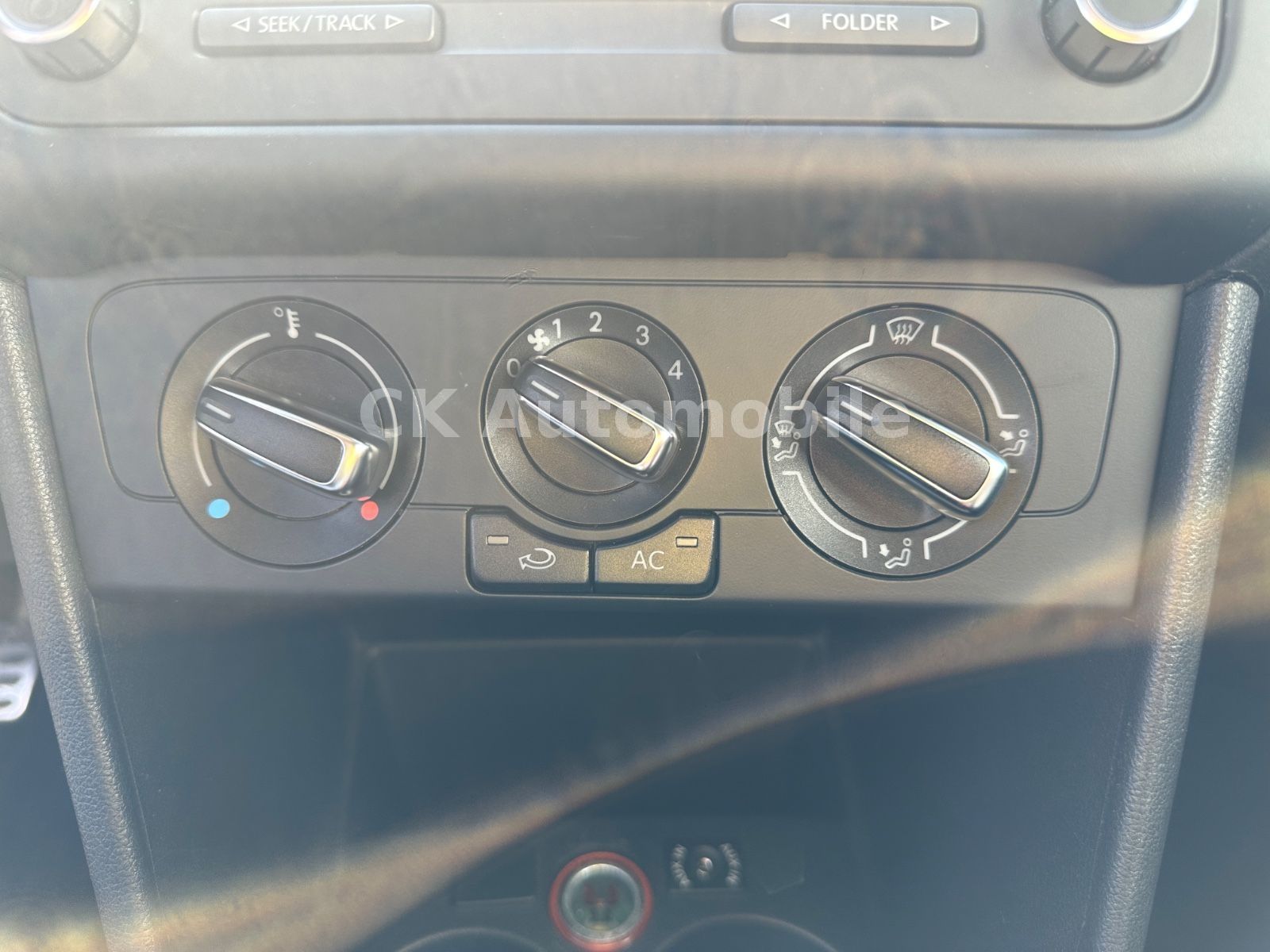 Fahrzeugabbildung Volkswagen Polo V Style 1.2 TSI/Klima/Bi-Xenon/Tempomat/PDC