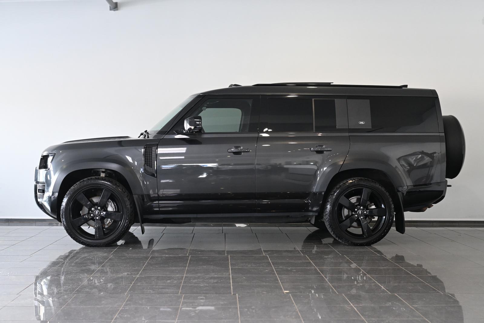 Land Rover Defender 130 X-Dynamic SE AHK Pano 8-Sitzer 22"