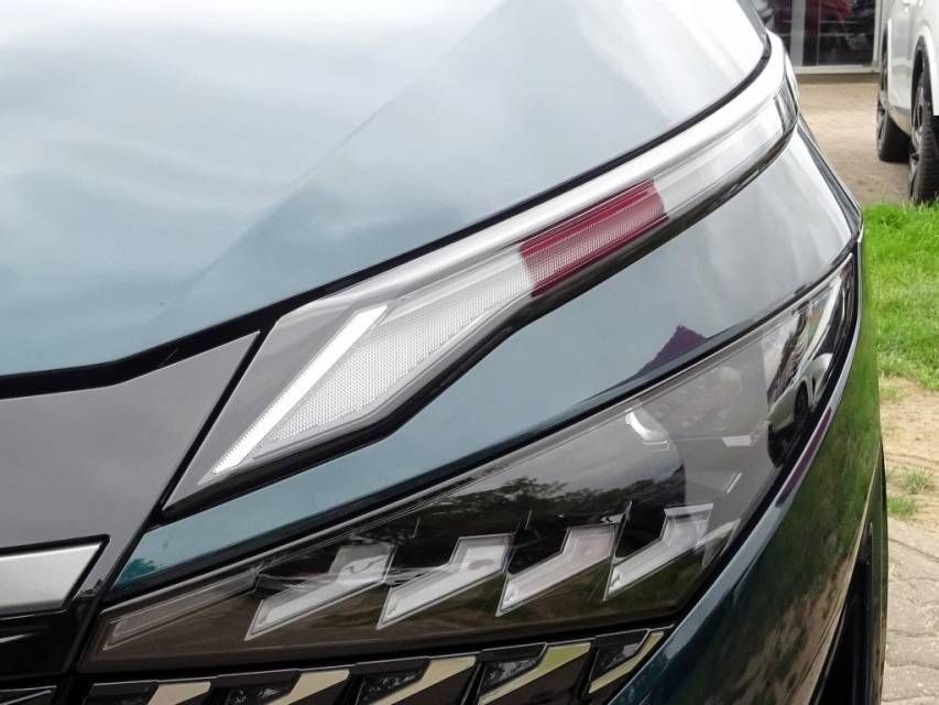 Fahrzeugabbildung Nissan Qashqai 1.3 DIG-T MHEV Automatik Tekna