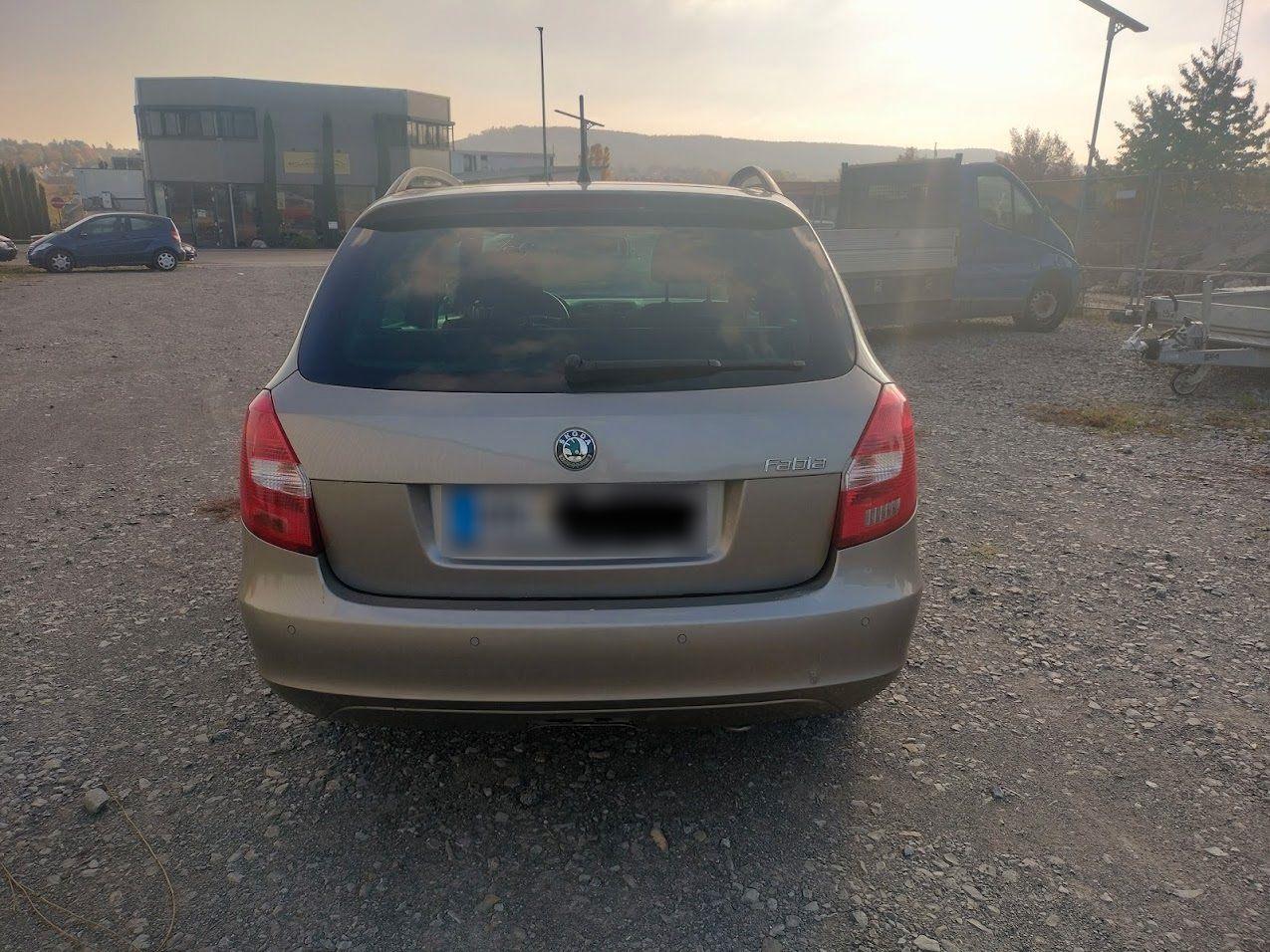Skoda Fabia 2012 — interior