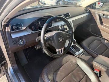 Volkswagen Passat Alltrack - 7