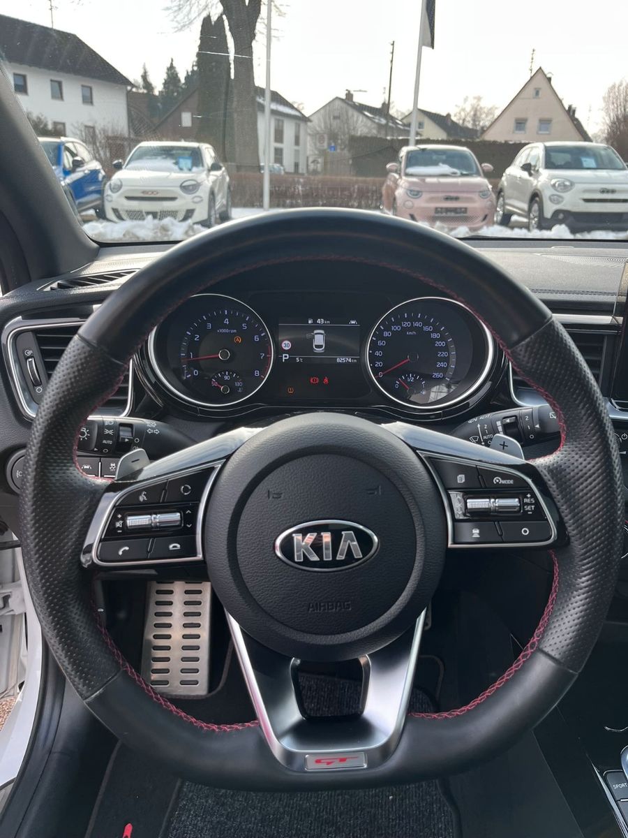 Fahrzeugabbildung Kia ProCeed GT