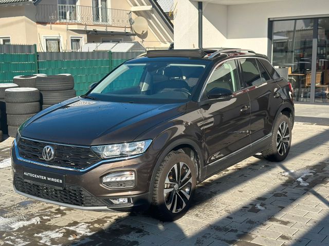 Volkswagen T-Roc IQ.DRIVE*TOP-ZUSTAND*PANORAMA*1.HAND**