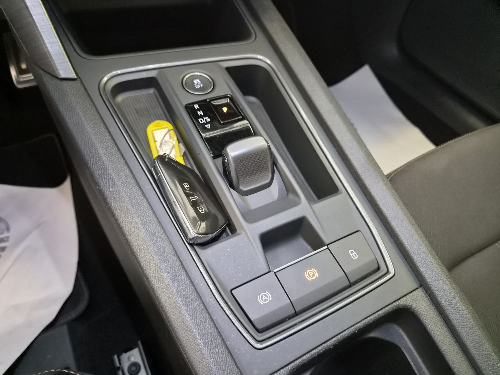 Fahrzeugabbildung CUPRA Leon VZ / PANO / LED / KAMERA / NUR 42TKM