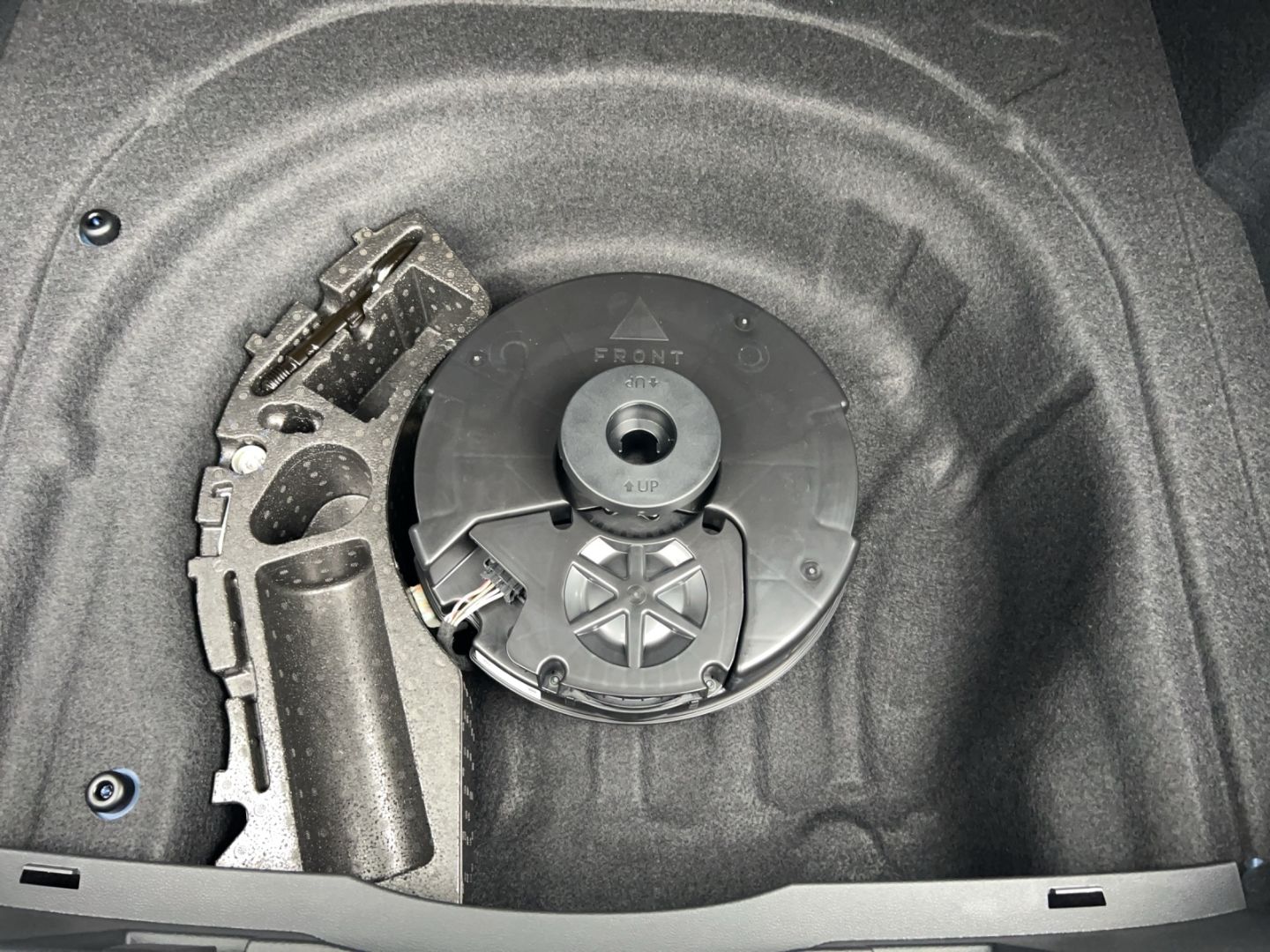 Arteon 4Motion R-Line 2.0l TDI DSG StHz Leder W+