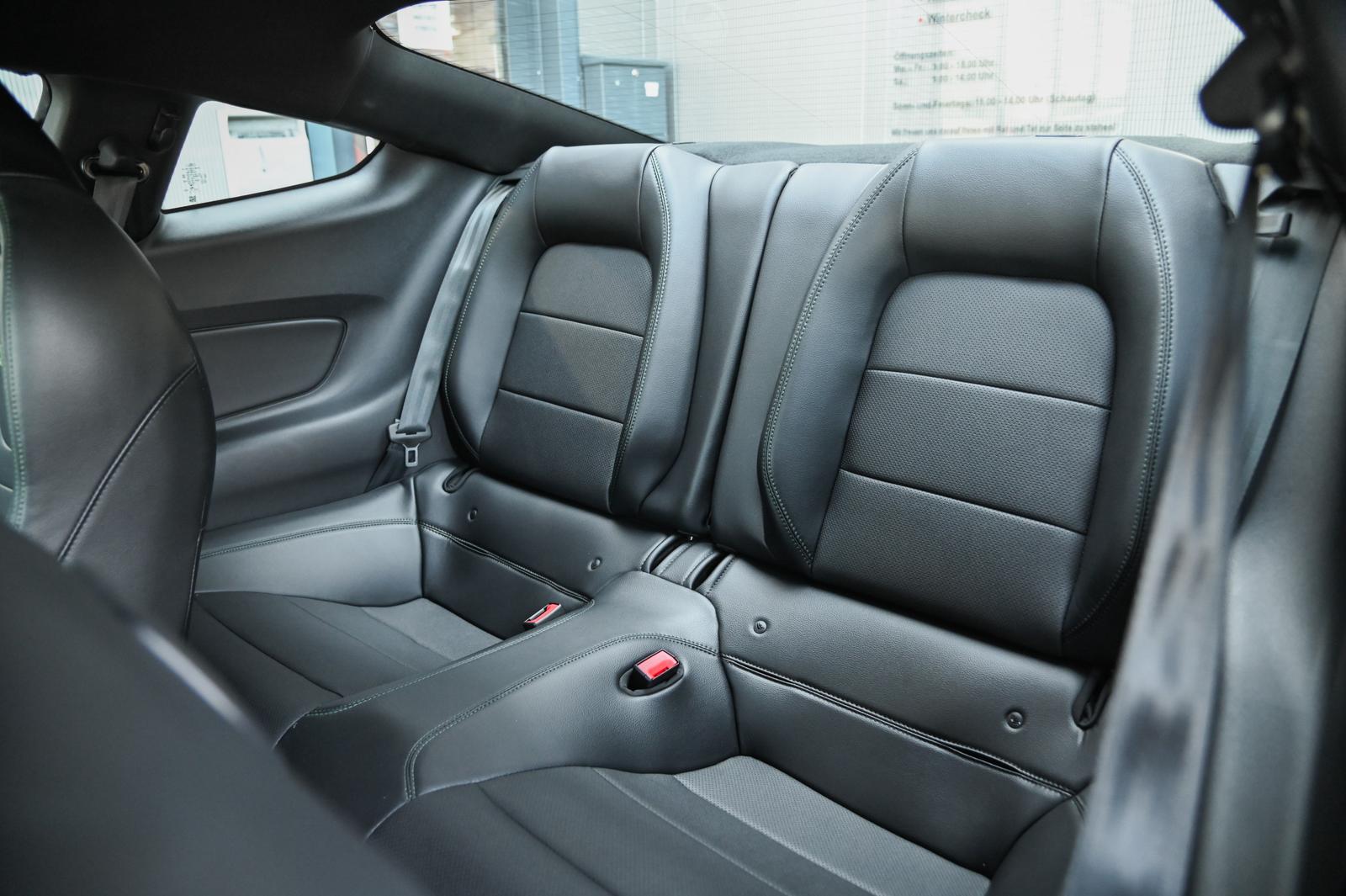 Ford Mustang 5.0 V8 BULLITT *Recaro Schalensitze !*