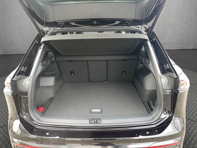 Tiguan R-Line 2.0 TDI 4Motion Bluetooth Navi
