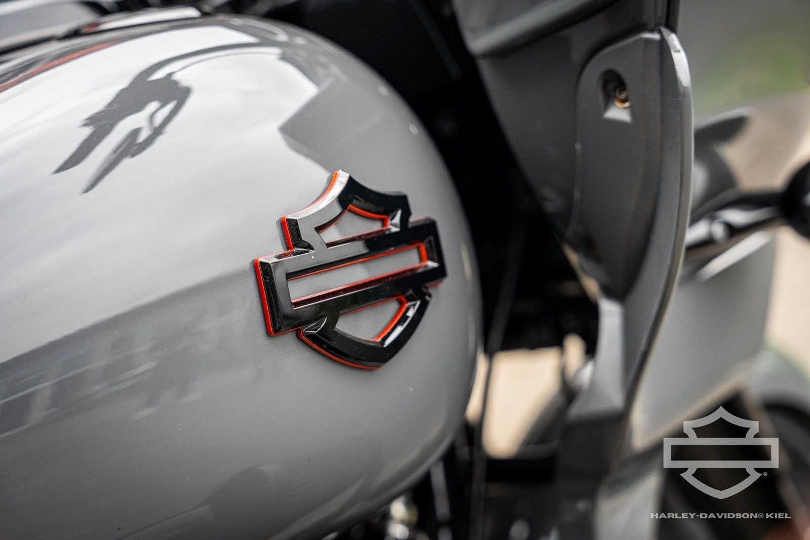 Fahrzeugabbildung Harley-Davidson CVO ROAD GLIDE 117 FLTRXSE  - Jekill & Hyde
