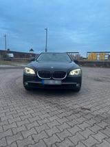 BMW 740D F01 - BMW 740 aus 2011: 740d