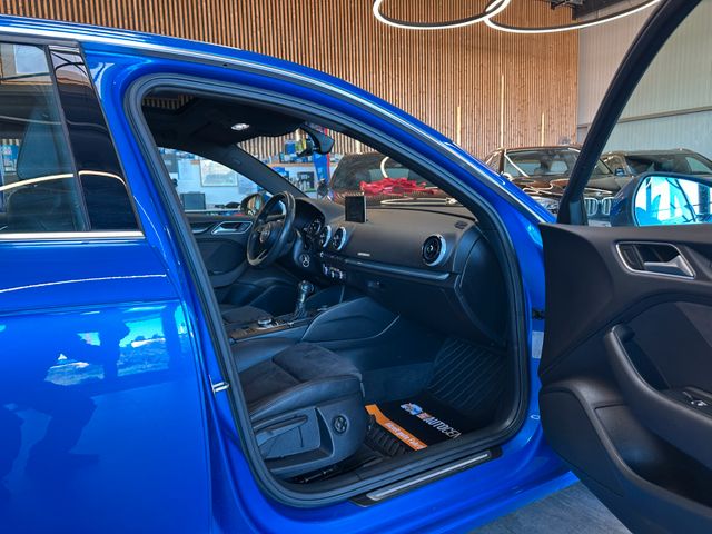 Audi A3 *KEYLESS*PANO*ALCANTARA*ACC*StdHZ*2-ZONEN*AHK