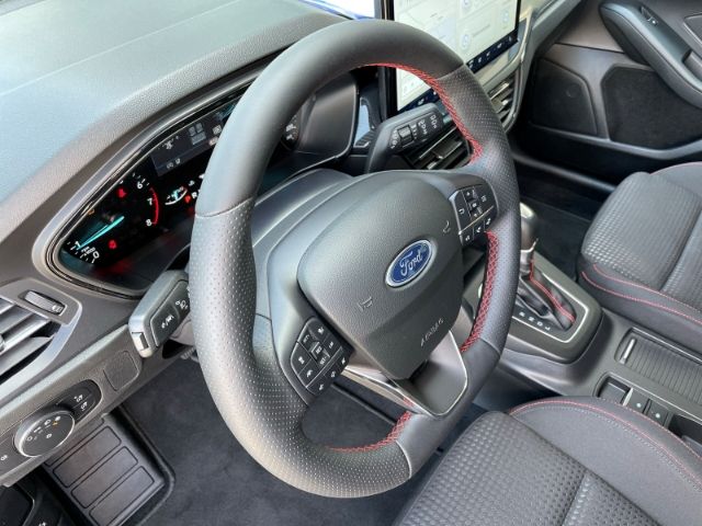 Fahrzeugabbildung Ford Focus 1.0 EcoBoost Mild-Hybrid ST-Line Autom, Ma
