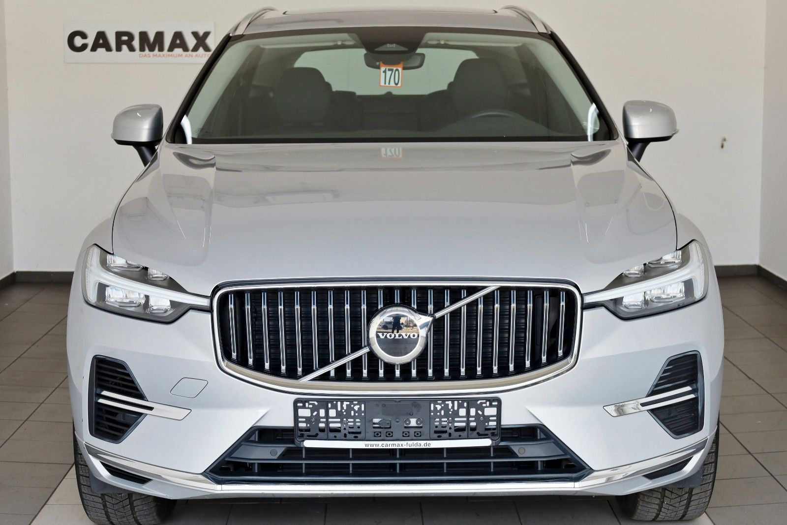 Fahrzeugabbildung Volvo XC60 T6 AWD Inscription,Kamera,4xSH,ACC,Pano,AHK