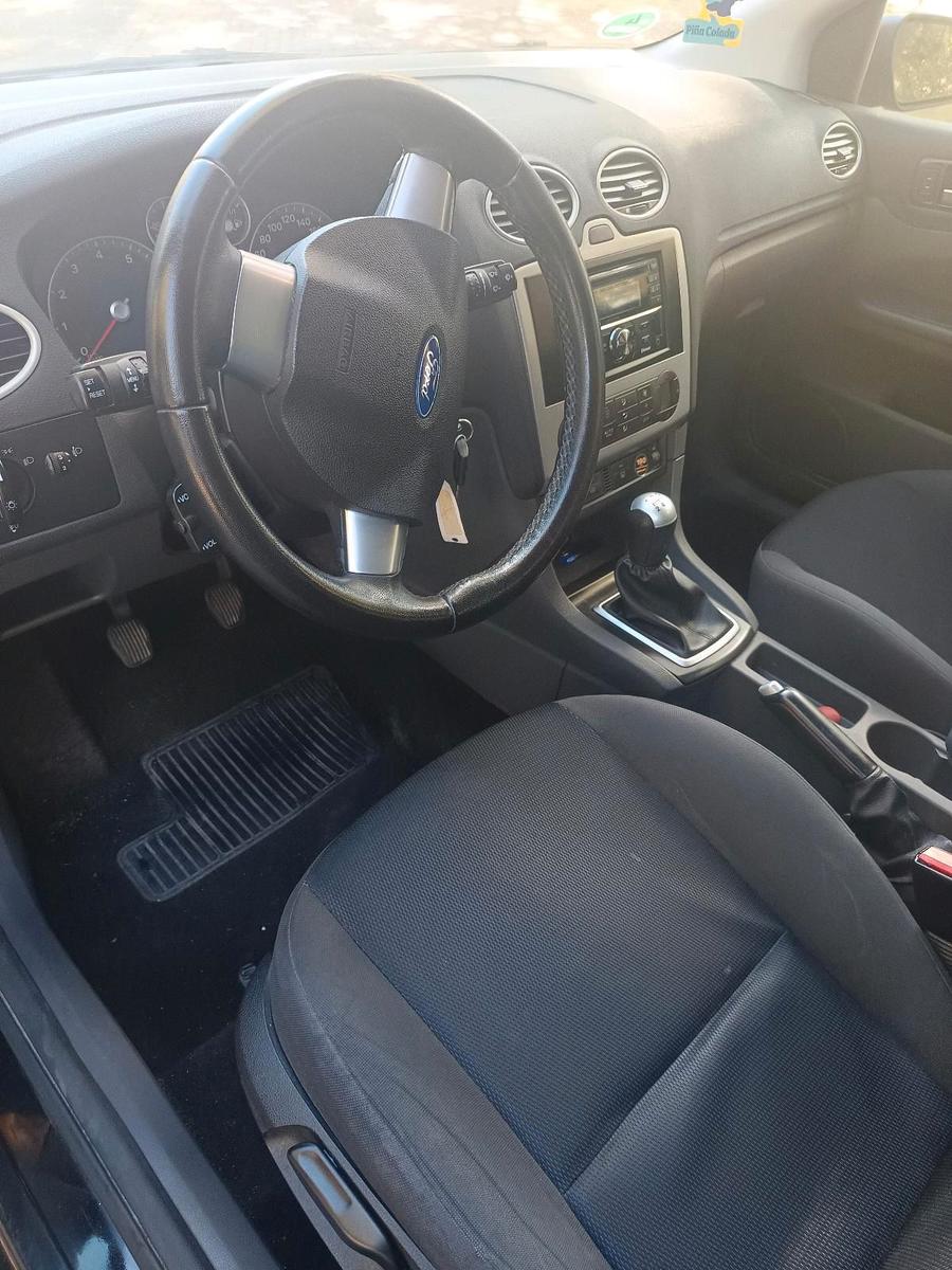 Ford Focus 2005 — engine 101 HP (74kW)