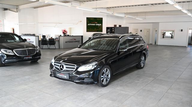 MERCEDES-BENZ E 220 BlueTec T-Modell *PANO*SHZ*LED