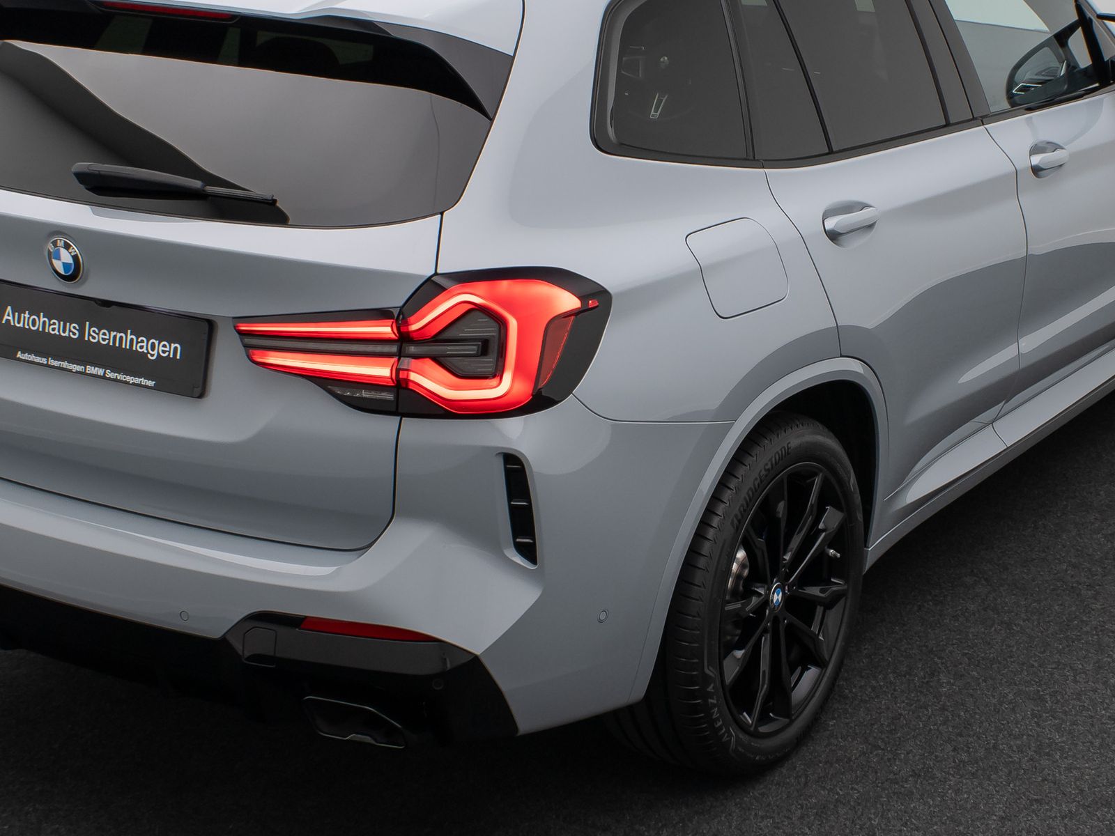 Fahrzeugabbildung BMW X3 M40i Laser DAB 360°H/K Panorama HUD Alarm 20"