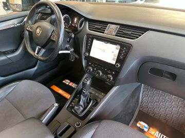 Skoda Octavia Combi *PANO*ACC*NAVI*LED*2-ZONEN*