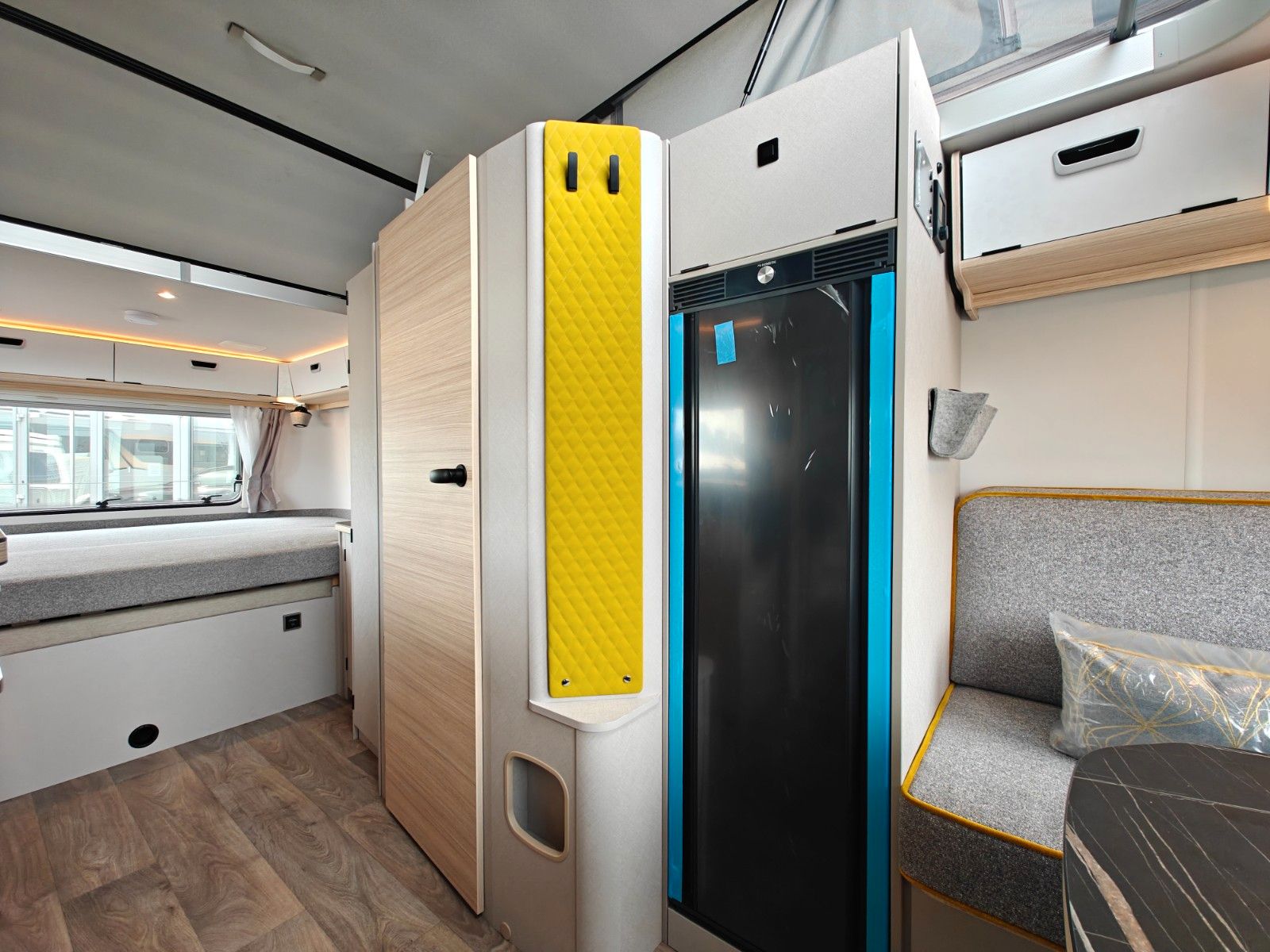 Fahrzeugabbildung HYMER / ERIBA / HYMERCAR Touring 630 Nugget Gold SD - JETZT 5.404€ SPAREN