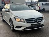 Mercedes-Benz A 180*BlueEfficiency*Automatik*Scheckheft*Pano*