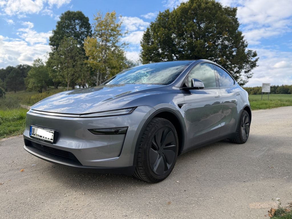 Image of Tesla Model Y