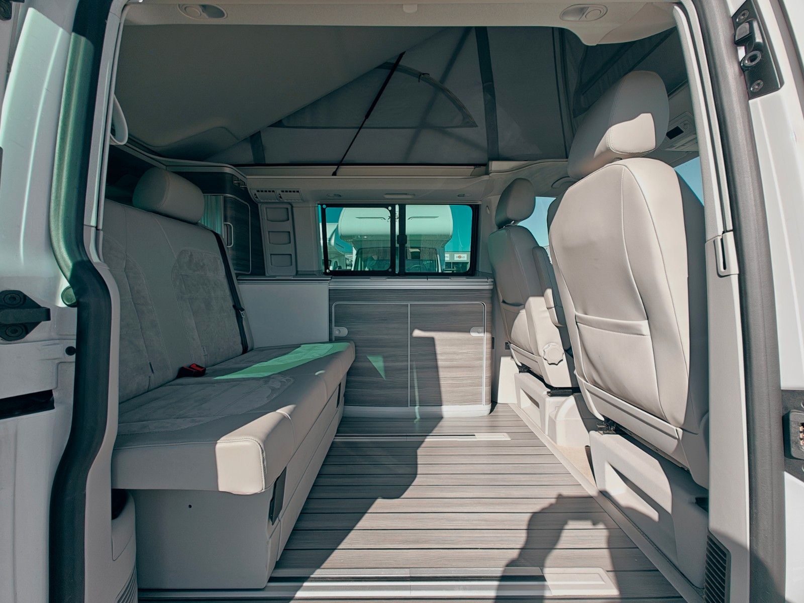 Fahrzeugabbildung Volkswagen CALIFORNIA OCEAN 4MOTION - TRAUMWAGEN!