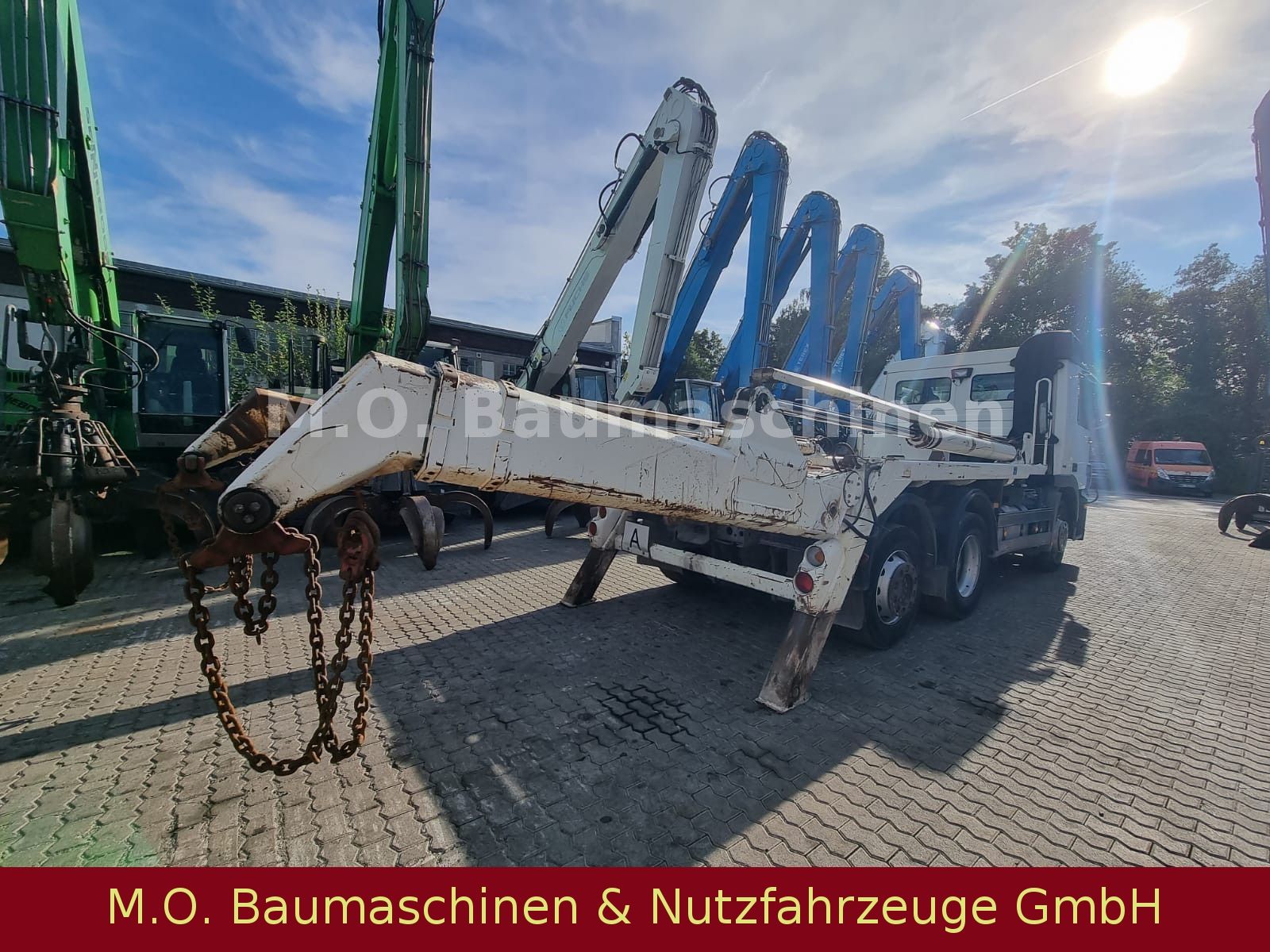 Fahrzeugabbildung Mercedes-Benz Actros 2541/ AC / Euro 5/L+L Achse/Meiller AK 16