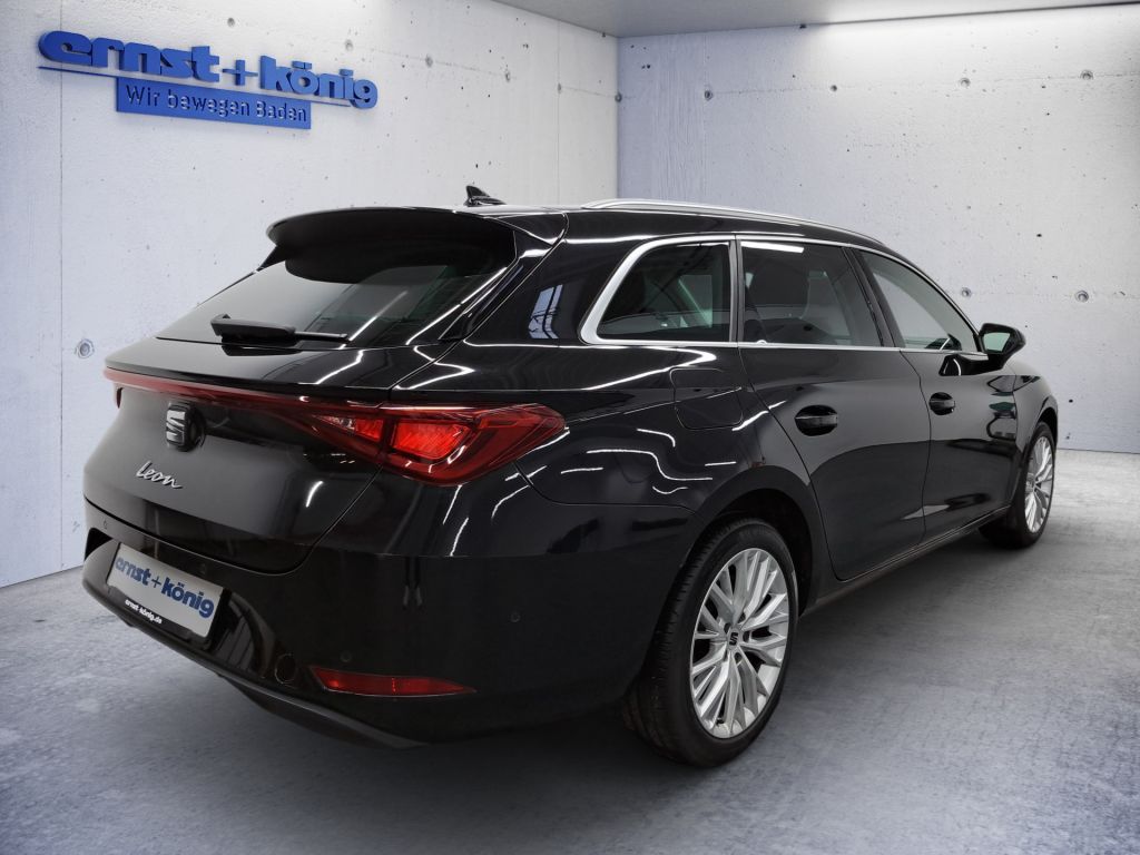Seat Leon ST 1.5 eTSI DSG Xcellence LED NAVI SHZ ALU imagem 3