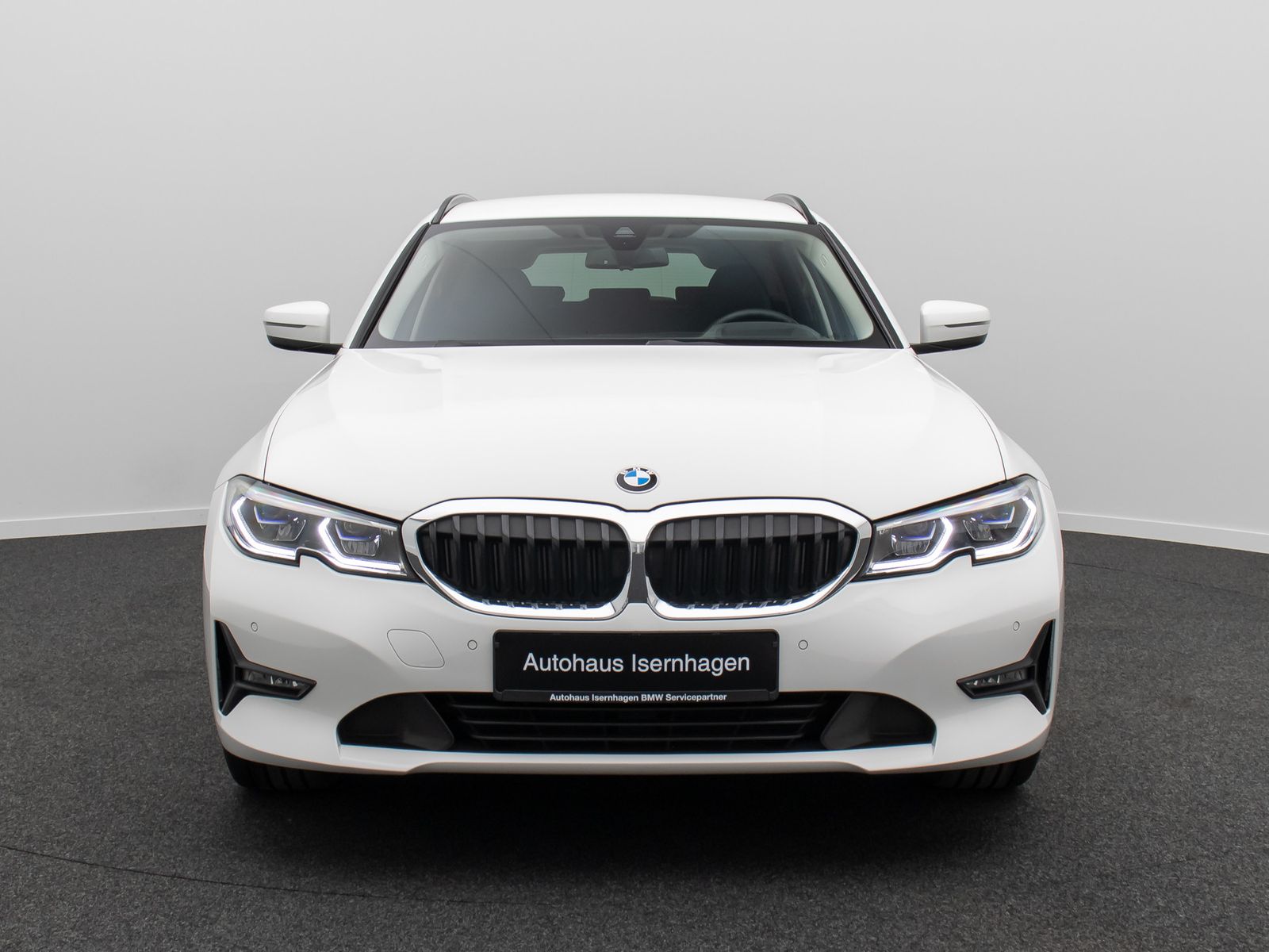 Fahrzeugabbildung BMW 320d HUD DAB Laser PDC DrivAssist Komfort Alarm