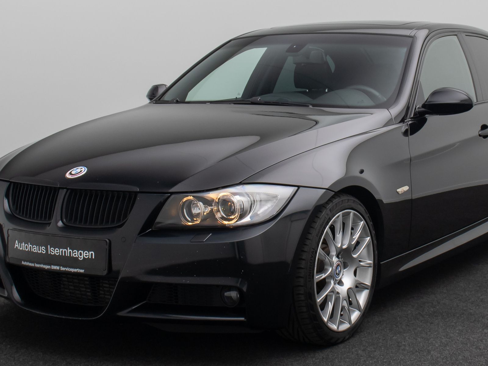 Fahrzeugabbildung BMW 335i M Sport NaviProf Xenon GSD HiFi TV Komfort