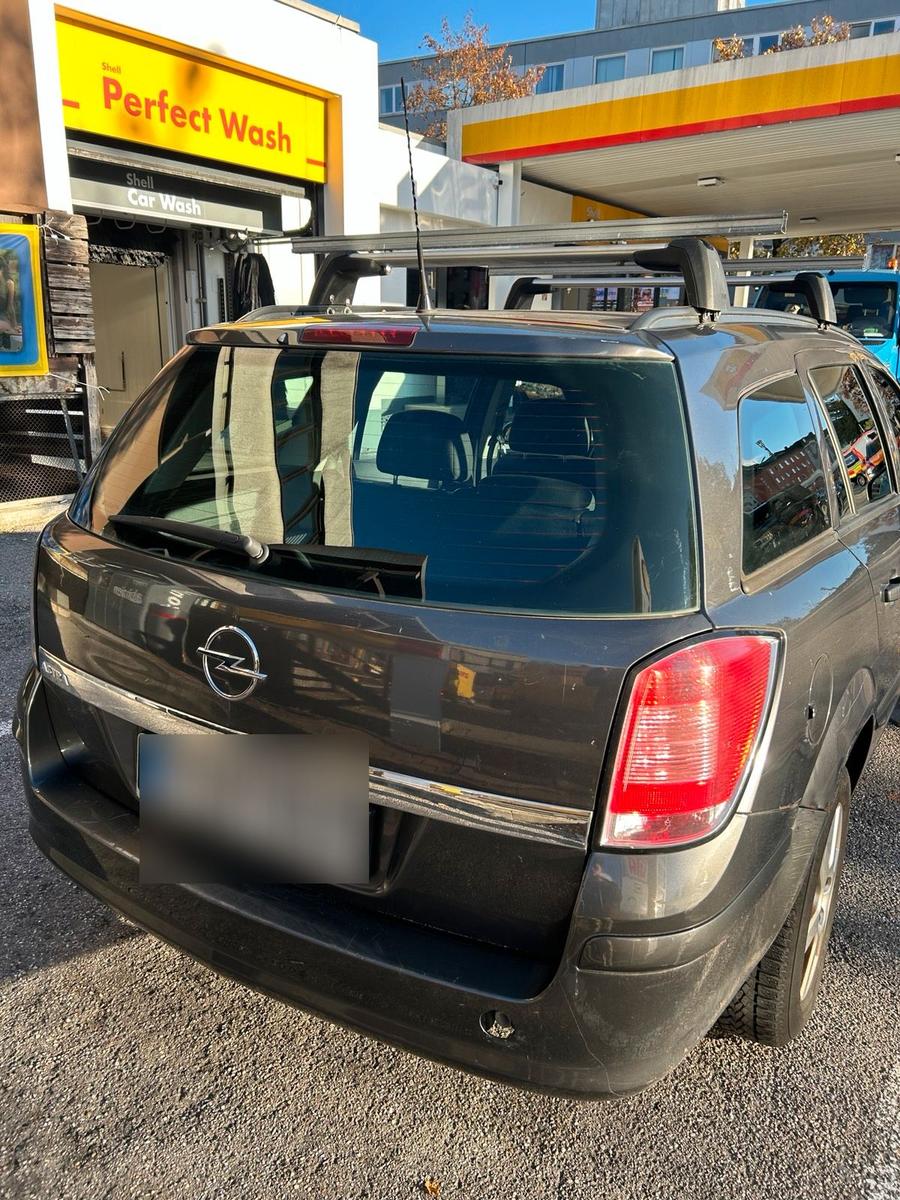 Opel Astra 2008 — photo 5