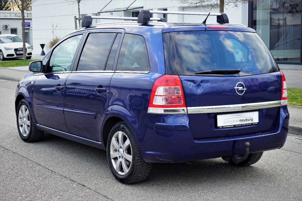 OPEL Zafira 4
