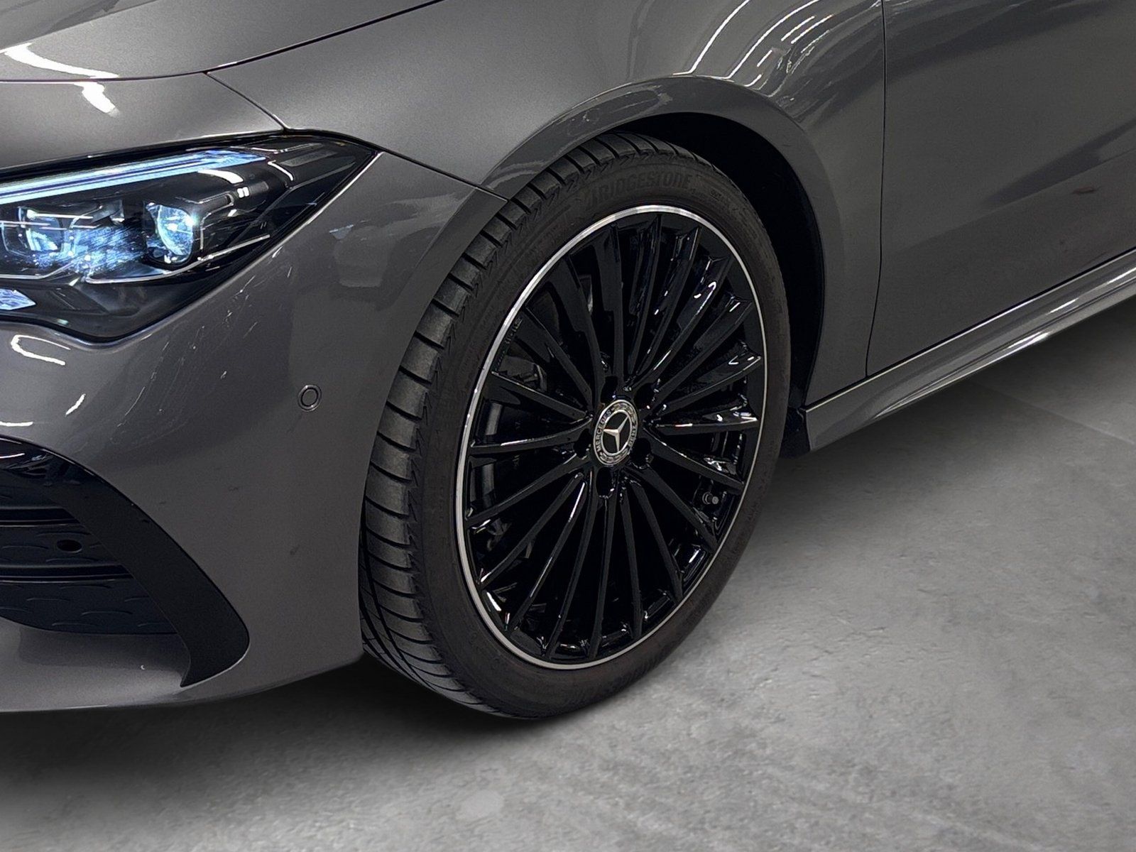 Fahrzeugabbildung Mercedes-Benz CLA 200 AMG*Pano*Burmester*HUD*Night*20"*Distro*