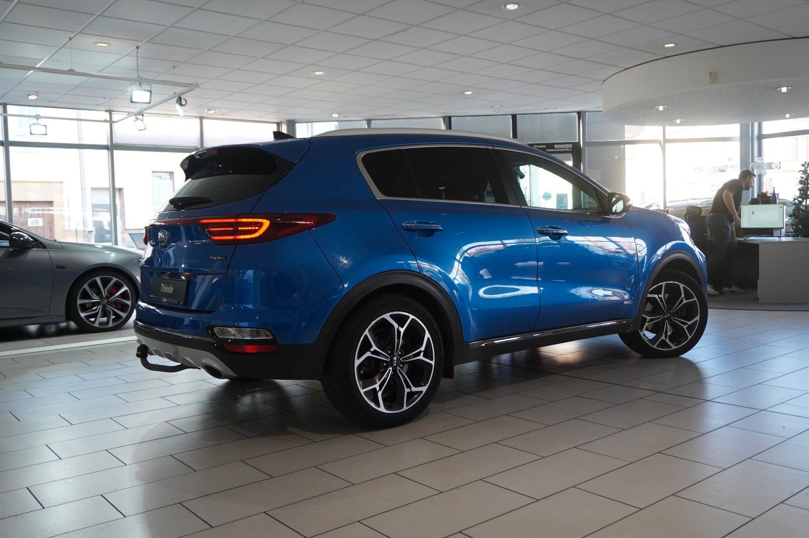Fahrzeugabbildung Kia Sportage 2.0D GT-LINE AWD NAVI/LED/360°/PANO/AHK