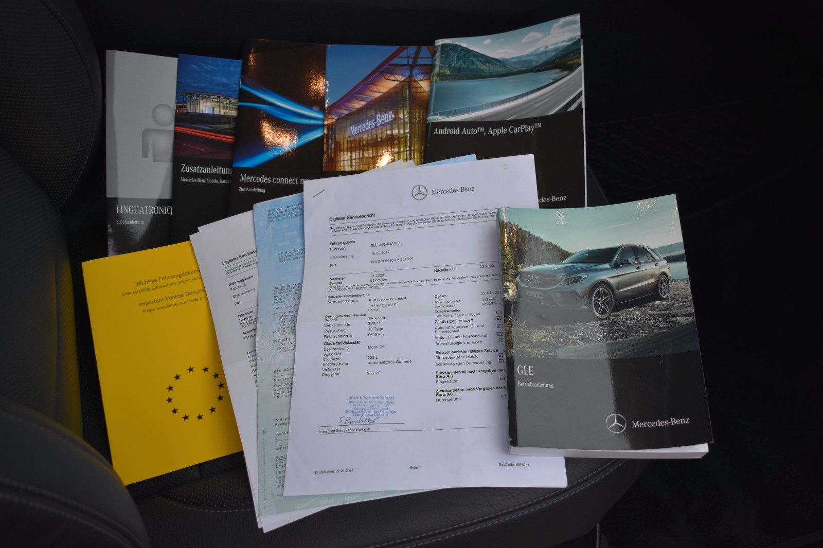 Fahrzeugabbildung Mercedes-Benz GLE 400 4Matic Distronic AHK 21* Keyless-go