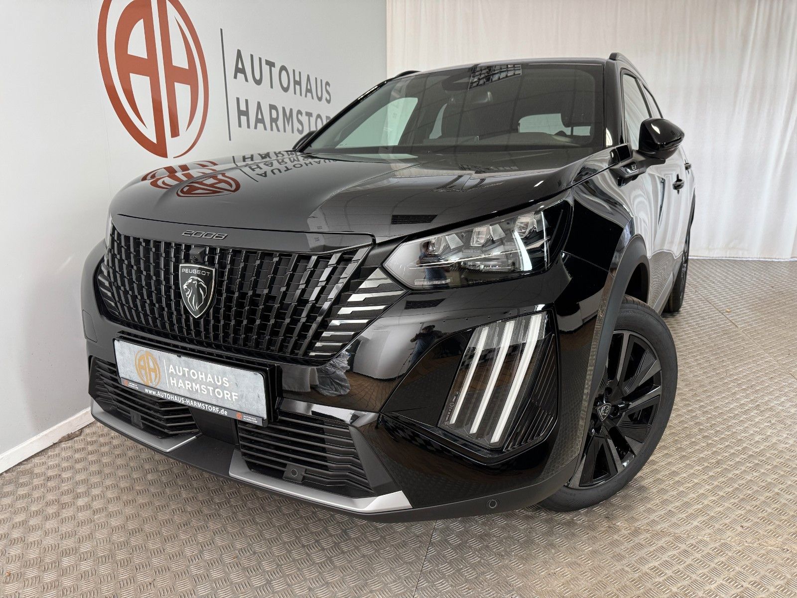 Peugeot 2008 Hybrid 145 GT Exclusive AHK 360Grad Kam.