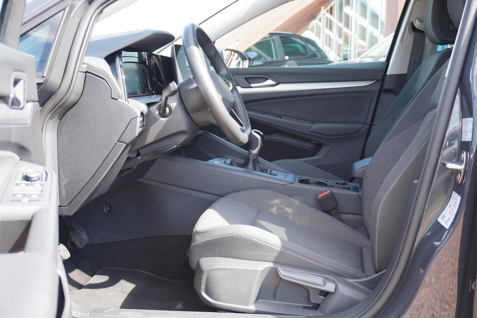 Volkswagen Golf VIII 1.5 TSI Life LED ACC Android Apple PDC, миниатюра 9