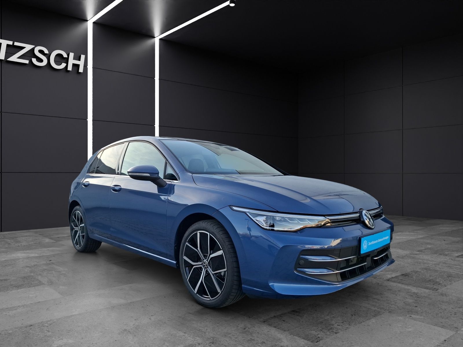 Fahrzeugabbildung Volkswagen Golf VIII eTSI Edition-50 DSG LEDplus AHK Navi P