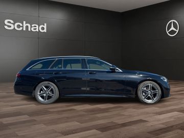 Mercedes E 200 - 4