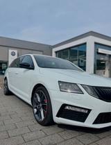 Skoda Oktavia RS - Skoda: Oktavia