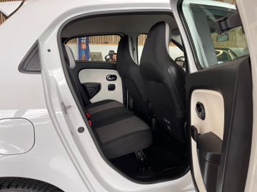 Renault Twingo Dynamique *TEMPOMAT*SZHZ*KLIMAANLAGE*PDC*